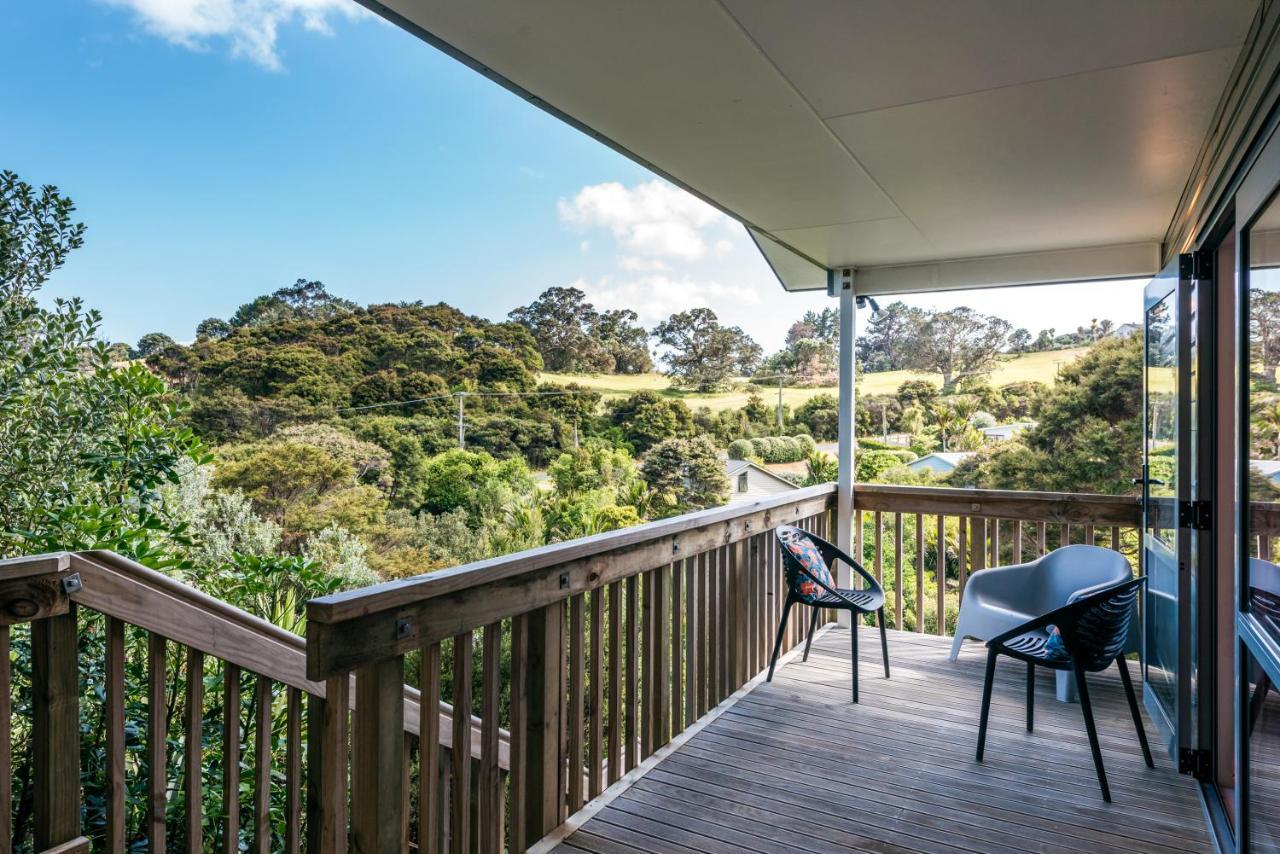 Treetop Retreat - Onetangi Holiday Home Exterior foto